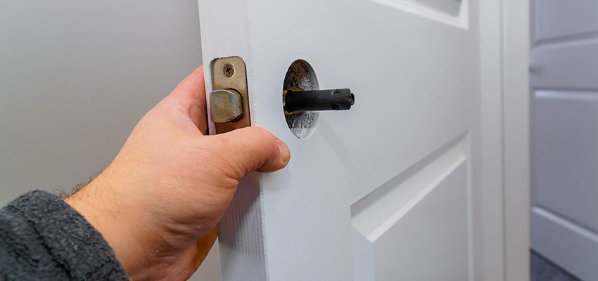 Nighttime Locksmith For Lock Repair in Mira Loma, CA